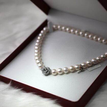 Gilded Pearl Jewellery Set