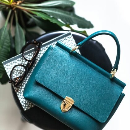 Azzurro Gilded-Clasp Bag