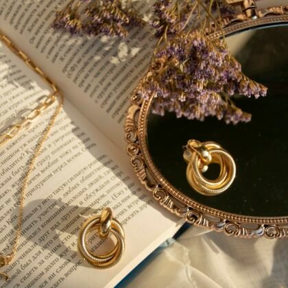 Antique Gold Sleepers
