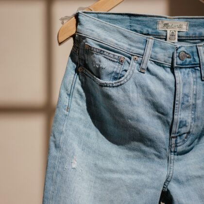 Stone-Wash Relaxed Jeans