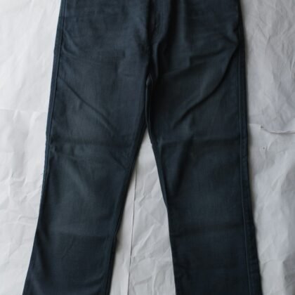 Noir Straight-Leg Jeans